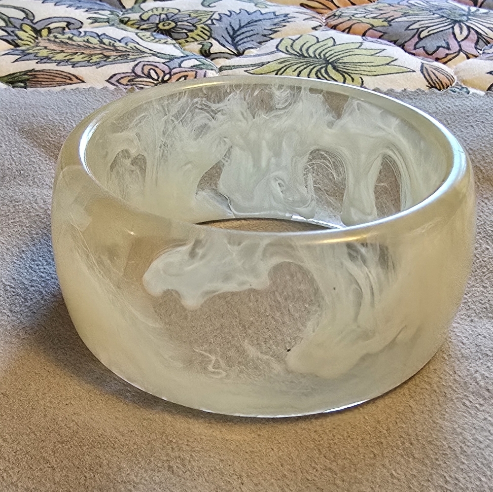 Chunky Thick Lucite Bangle Bracelet View 2